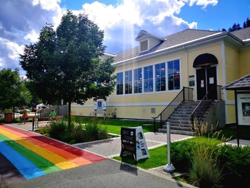 Peachland Visitor Centre